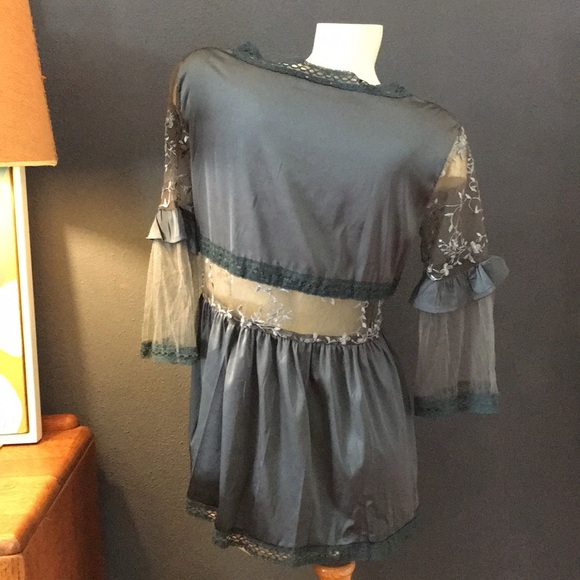 Satin Kimono - Picture 5 of 8